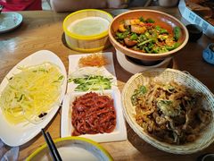 -顶顶香煎饼家常菜(金花南路店)