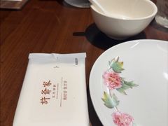 -许爷家·生态湖鲜(徐汇日月光店)