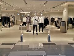 -URBAN REVIVO(济南世茂广场店)