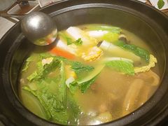 -一朵菌·野生菌探索家火锅(南亚店)