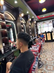 -豪帅男士理容馆