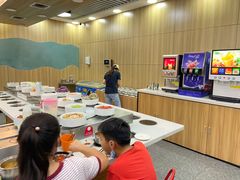 -鲸之味回转自助小火锅(钟鼎名悦店)