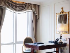 -广州富力丽思卡尔顿酒店