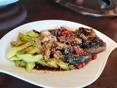-梧桐树下(云锦世家店)