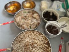 -正宗杨记普洱酸醋米线(总店)