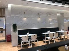大堂-813芭依珊 BAESAn(汇港购物中心店)