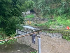 -藏龙百瀑漂流