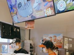 -DQ·蛋糕·冰淇淋(湖景东路店)