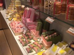 -好利来(鲁谷店)