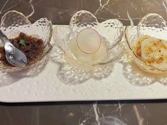 餐前小食-海派悦庭·海胆烧麦·新融合菜(凯德广场店)