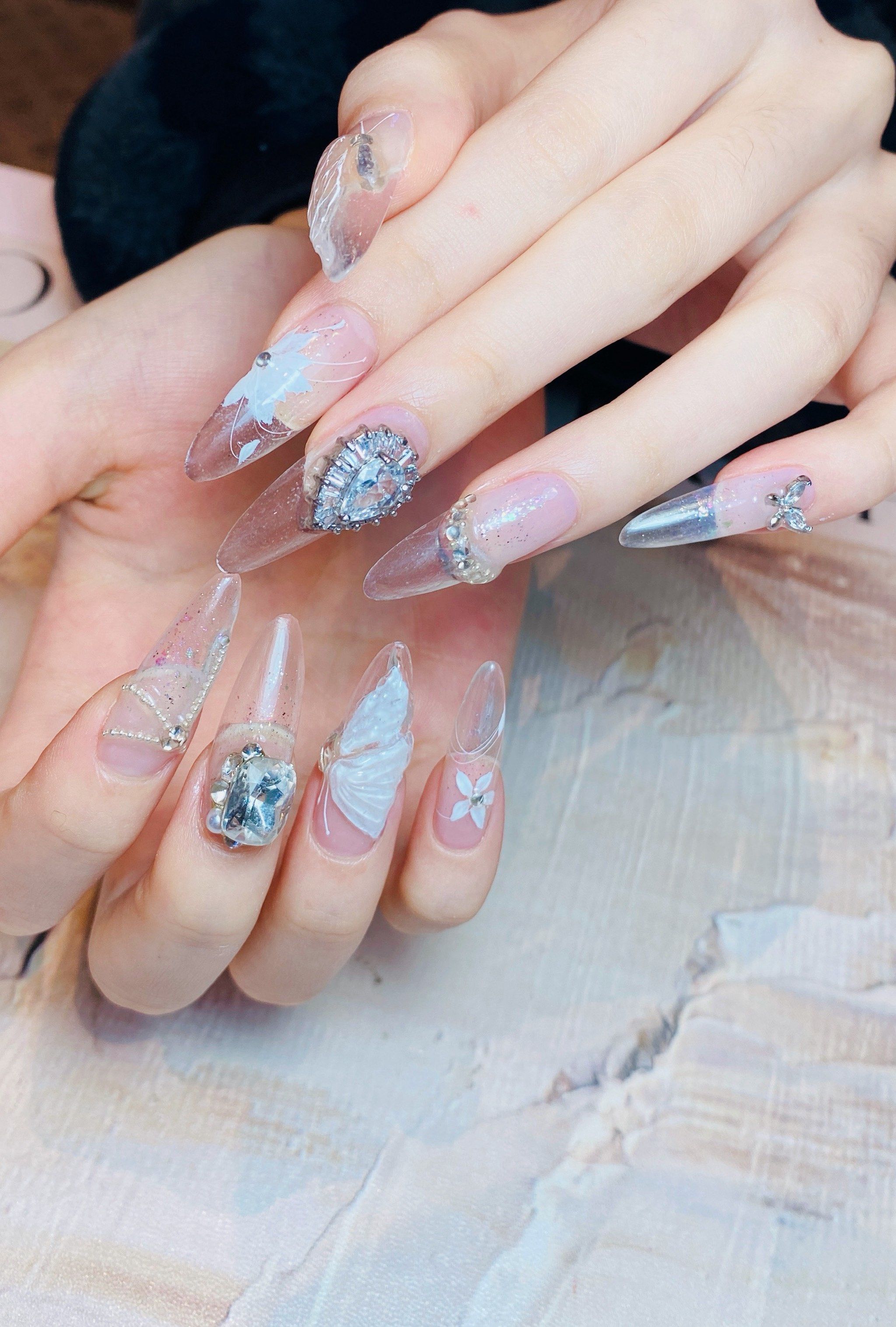 「樱花树下美甲手艺店(融创荟店)」