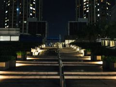 -香港ELEMENTS圆方