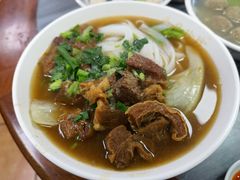 牛腩牛筋粉-珍珍小食店(西华路店)