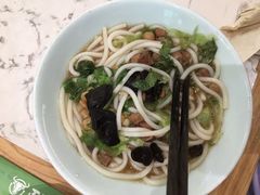 -百春原湖南牛肉粉(百联世纪店)