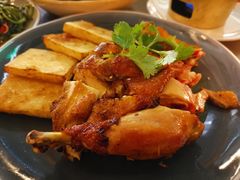 炭烧香茅烧春鸡拼糯米饼-CHINCHIN 青青·泰国料理(万象食家店)