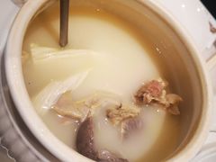老火例汤-香港百合居(LCM置汇旭辉广场店)
