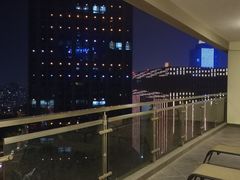 阳台-仁恒辉盛阁酒店公寓