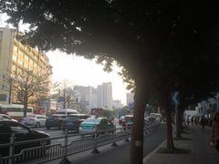 -和颐酒店(广州琶洲会展中心广州塔赤岗地铁站店)