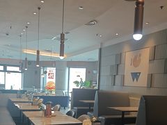 -必胜客(漕宝路店)