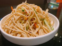 -木卡买提新疆餐厅·清真(新里海顿公馆店)