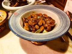 腊八蒜烧肥肠-那家小馆•北京菜•烤鸭(中关村店)