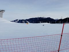 -丝绸之路山地度假区滑雪场