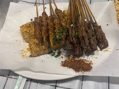 -狮龙啤酒烧烤屋(建二路店)