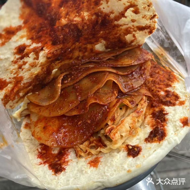 高陵汉堡！？土豆片夹馍！！排队两小时？？