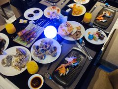 -唐拉雅秀酒店-西锦汇空中BBQ·思创餐厅
