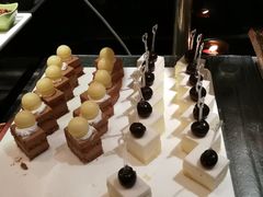 -岷山饭店-芝芝自助餐厅