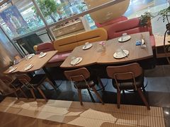 -芭莉与彩虹西餐厅(成都合生汇店)