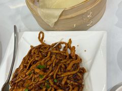 京酱肉丝-乐忻皇朝汇(环贸iapm商场店)