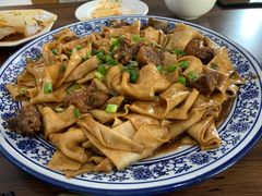 -壹阁胡羊焖饼(特色小吃街店)