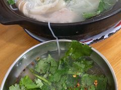 -贵州沾水米线(学田湾店)