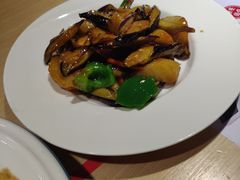 地三鲜-关东小磨东北菜(上海长风大悦城店)