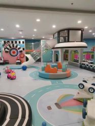 -孩子王童乐园(唐山万达广场店)