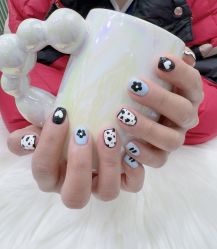-七彩虹美甲美睫 半永久