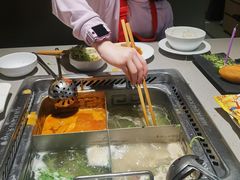 -海底捞火锅(关山保利店)