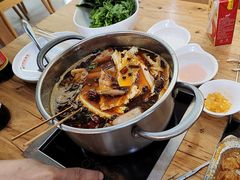 -洪忠涮烤王(嵩山路店)