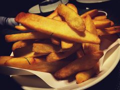 -WOLFGANG PUCK KITCHEN & BAR(迪士尼小镇店)
