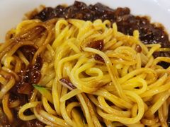 -桃园中华料理炸酱面(燕儿岛路店)