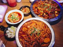 -胖哥俩肉蟹煲(济南世茂国际广场店)