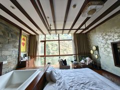 -中铁花水湾温泉酒店(大邑店)