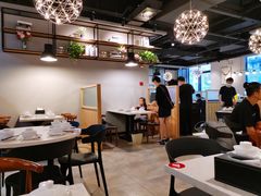 大堂-黄弟大排档·湖南菜·小龙虾·小海鲜(凯旋北路店)