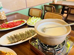 -牛氏石磨肠粉(海璟国际店)
