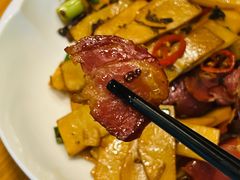 腊肉炒本地时令鲜笋-宁波柏悦酒店·钱湖渔港