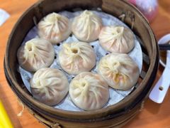 -莱莱小笼·乔艾