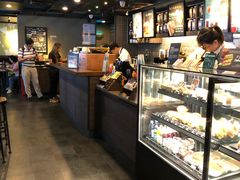 面包甜点陈列柜-星巴克(无锡高铁站店)