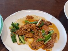-湖畔鲁菜·二十年老字号餐厅(大明湖店)