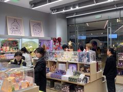 -泡泡玛特POPMART(杭州乐堤港店)